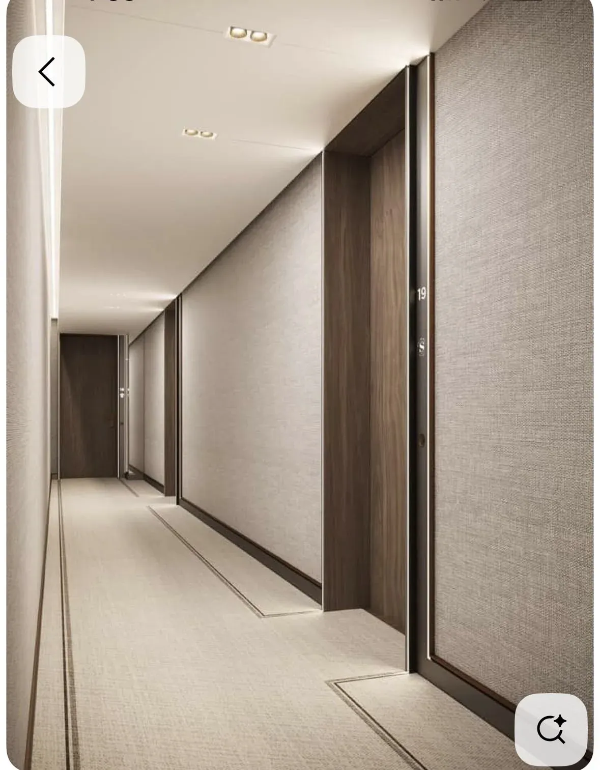 Couloir de bâtiment tertiaire aux cloisons en panneaux compacts
